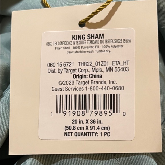 NWT Threshold Blue Quilted Bedding I have 2 king shams sold together - Picture 4 of 7